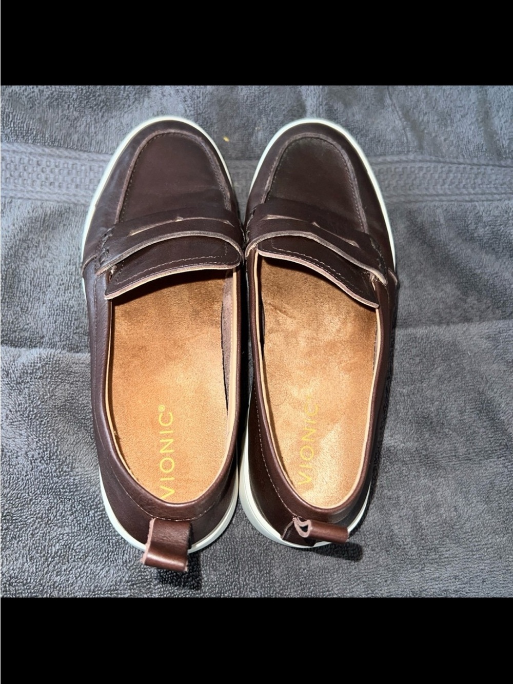 VIONIC WOMEN’S UPTOWN DARK BROWN LEATHER LOAFERS//SIZE 9 - Picture 3 of 6